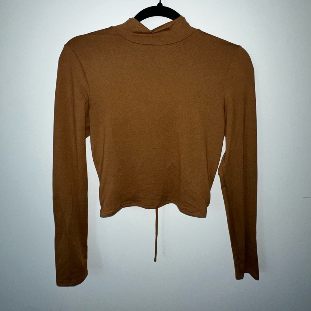 Brown Open Back Long Sleeve Crop Top